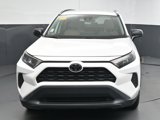 Used 2019 Toyota RAV4 LE image 2