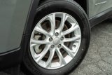 Used 2022 Jeep Cherokee Latitude Lux w/ Sun & Sound Group image 2