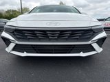 Used 2024 Hyundai Elantra SEL image 6