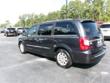 Used 2014 Chrysler Town & Country Touring image 5