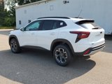 New 2025 Chevrolet Trax LT w/ LT Convenience Package image 3