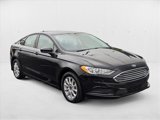 Used 2018 Ford Fusion S image 3
