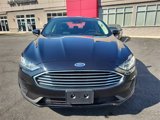 Used 2019 Ford Fusion SE image 2