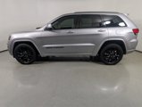Used 2018 Jeep Grand Cherokee Altitude image 4