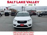 New 2025 Chrysler Pacifica Select image 2