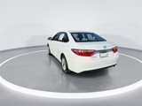 Used 2015 Toyota Camry LE image 6