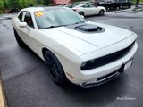 Used 2016 Dodge Challenger R/T image 4