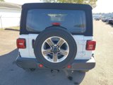Used 2018 Jeep Wrangler Unlimited Sahara w/ Safety Group image 5
