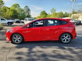 Used 2016 Ford Focus ST image 4