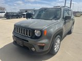 Used 2020 Jeep Renegade Latitude w/ Cold Weather Group image 3