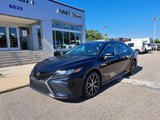 Used 2023 Toyota Camry SE image 2