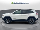 Used 2019 Jeep Cherokee Trailhawk image 4