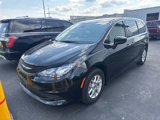 Used 2023 Chrysler Voyager LX image 2