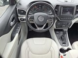 Used 2021 Jeep Cherokee Latitude Lux image 2