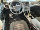 Used 2017 Ford Fusion SE image 2