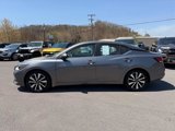 Used 2022 Nissan Sentra SV w/ SV Premium Package image 2