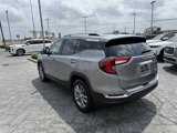 Used 2024 GMC Terrain SLT image 5