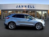Used 2021 Ford Edge Titanium image 4