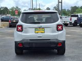 Used 2021 Jeep Renegade Latitude image 6