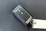 Used 2023 Jeep Grand Cherokee L Laredo image 6