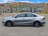 Used 2023 Kia Forte GT-Line w/ GT-Line Premium Package image 2