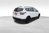 Used 2018 Ford Escape SE w/ Ford Safe & Smart Package image 6