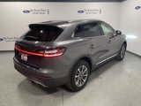 Used 2021 Lincoln Nautilus Reserve image 6