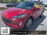 Used 2022 Ford Escape Titanium image 3