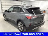 Used 2022 Ford Escape Titanium image 5