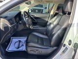 Used 2017 Lexus CT 200h image 4