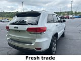 Used 2016 Jeep Grand Cherokee Limited w/ Luxury Group II image 3