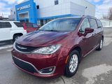 Used 2020 Chrysler Pacifica Touring-L image 2