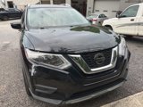 Used 2020 Nissan Rogue SV image 2