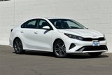 Used 2022 Kia Forte LXS image 2
