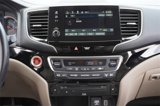 Used 2019 Honda Pilot Touring image 3