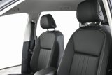 Used 2023 Volkswagen Tiguan SE image 4