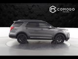 Used 2017 Ford Explorer XLT image 2