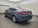 Used 2018 Ford Fusion SE image 5