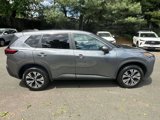 Used 2023 Nissan Rogue SV image 4