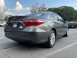 Used 2017 Toyota Camry LE image 5