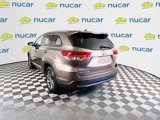Used 2018 Toyota Highlander XLE image 5