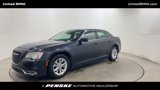Used 2016 Chrysler 300 Limited w/ Driver Convenience Group image 4