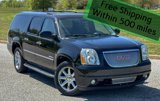 Used 2013 GMC Yukon XL Denali image 2