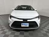 Used 2022 Toyota Corolla LE image 3