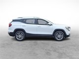 Used 2022 GMC Terrain SLT image 4