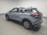 Used 2021 Nissan Kicks SV image 3