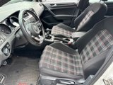Used 2017 Volkswagen Golf 4-Door image 4