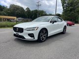 Used 2024 Volvo S60 B5 Core image 2
