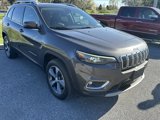Used 2019 Jeep Cherokee Limited image 3