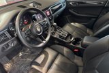 Used 2025 Porsche Macan image 5